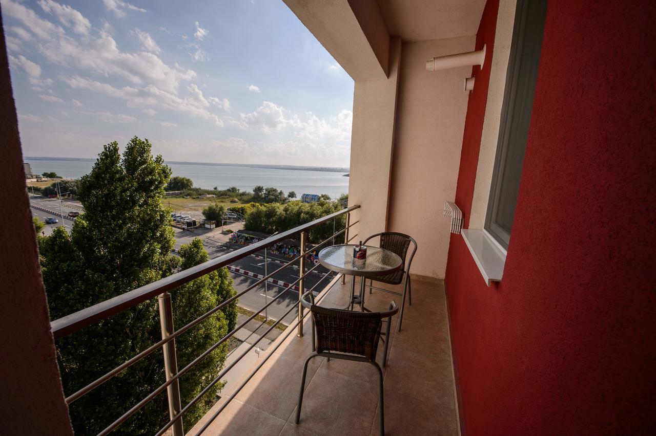 Magnum Residence Năvodari Exteriör bild